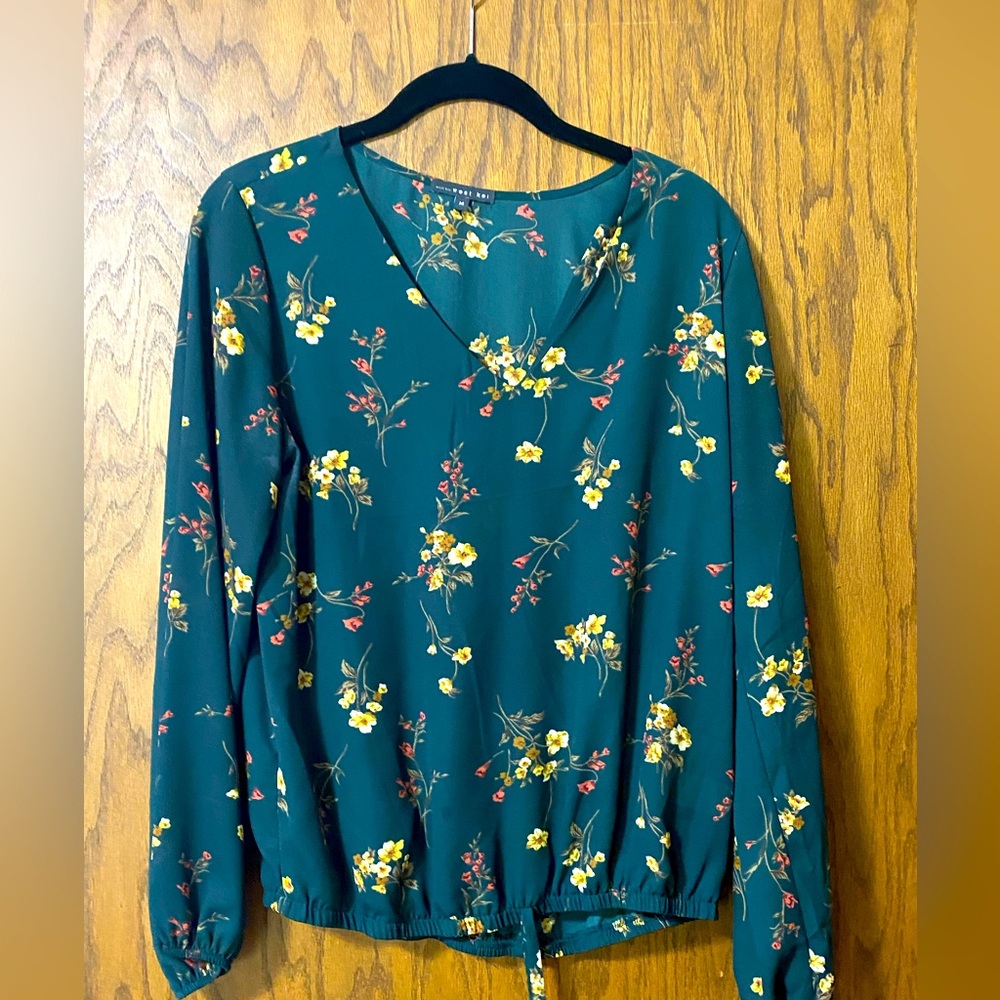 West Kei - floral blouse